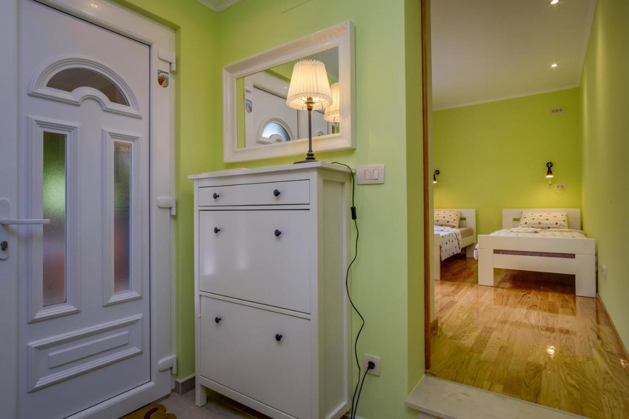 Isabela Apartment Mali Losinj Exterior photo