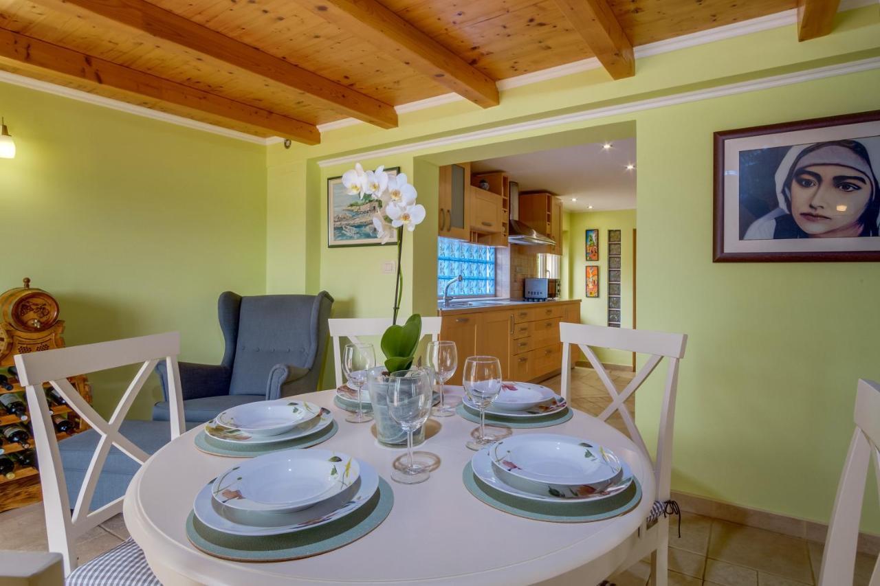 Isabela Apartment Mali Losinj Exterior photo