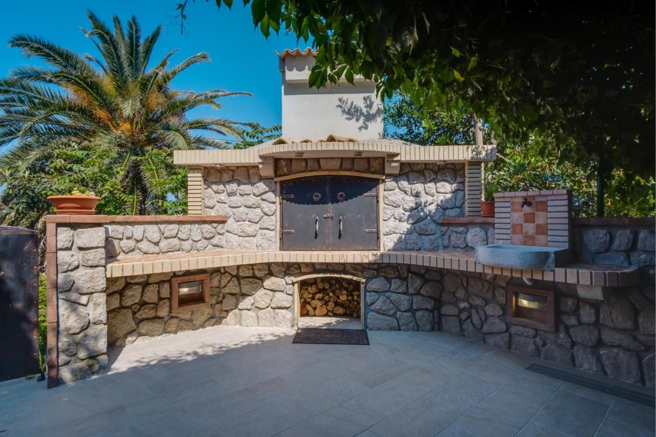 Isabela Apartment Mali Losinj Exterior photo
